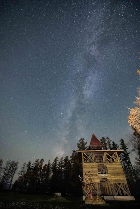 Obihiro Yachiyo Youth Hostel Starry Sky Inn Buitenkant foto